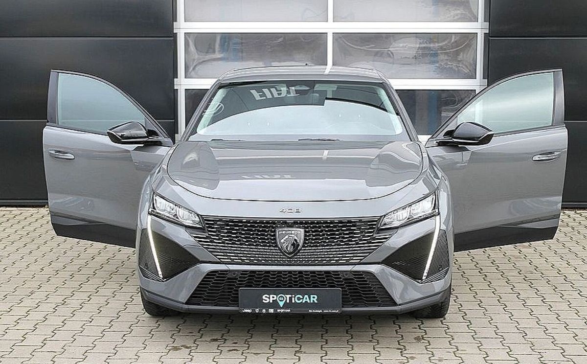 Peugeot 408